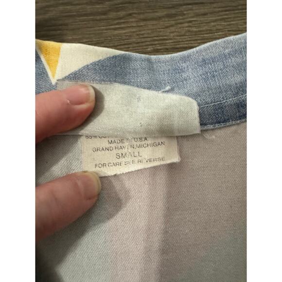 Colorful Geometric Casual Button Down Shirt - Picture 3 of 5